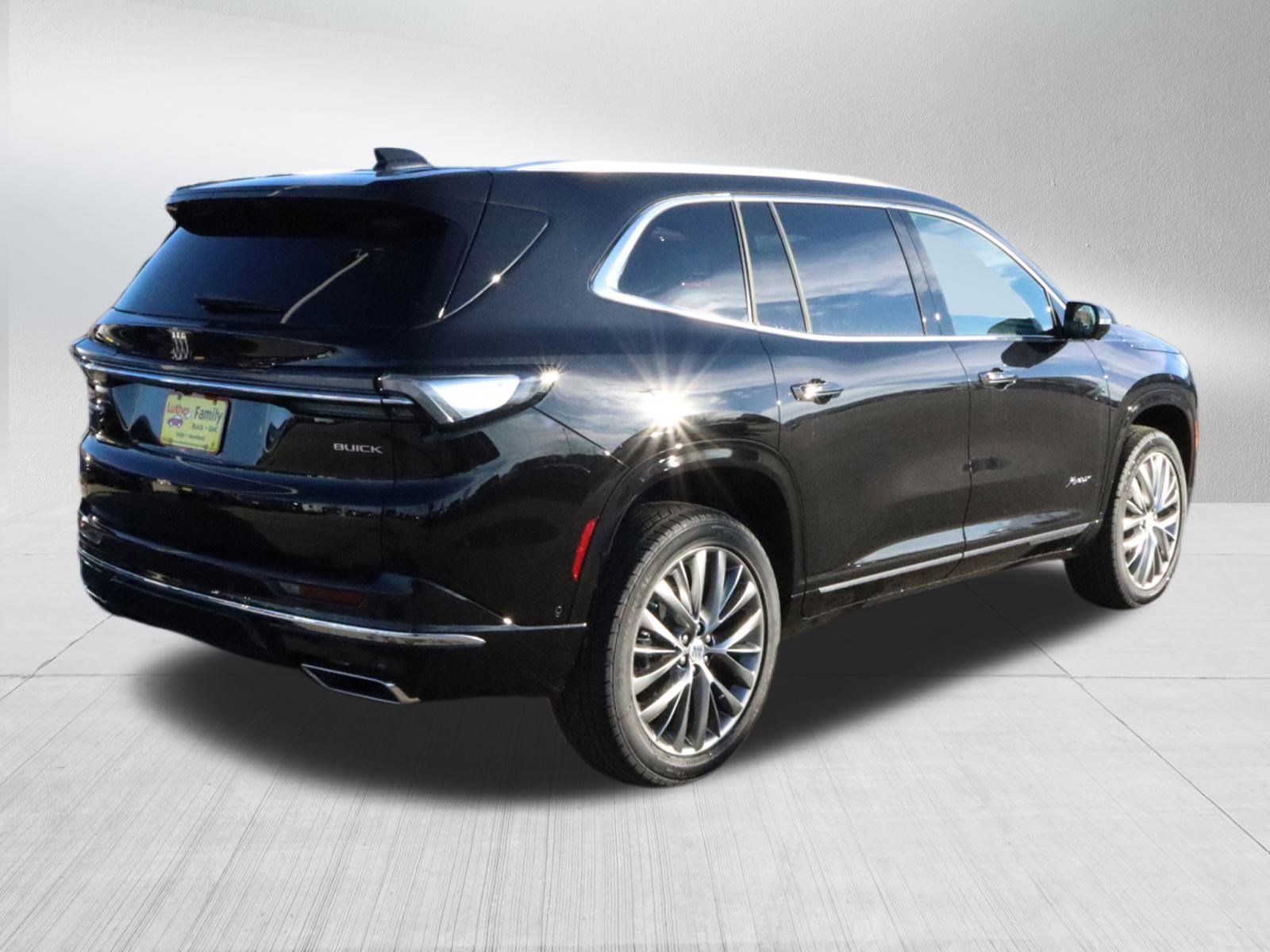 New 2026 Buick Enclave Avenir w/ Super Cruise Package image 7