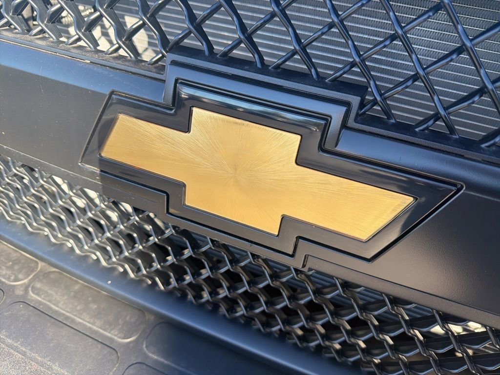 New 2025 Chevrolet Express 2500 Work Van w/ Driver Convenience Package image 39