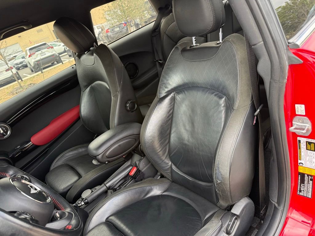 Used 2016 MINI Cooper S image 12