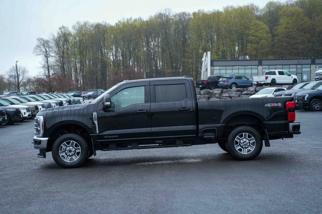 Used 2024 Ford F250 Lariat AWD/4WD image 8