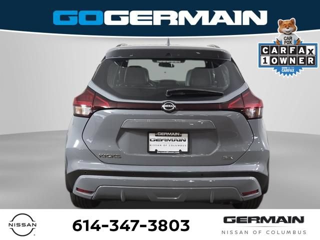 Used 2022 Nissan Kicks SR w/ Premium Package FWD image 9