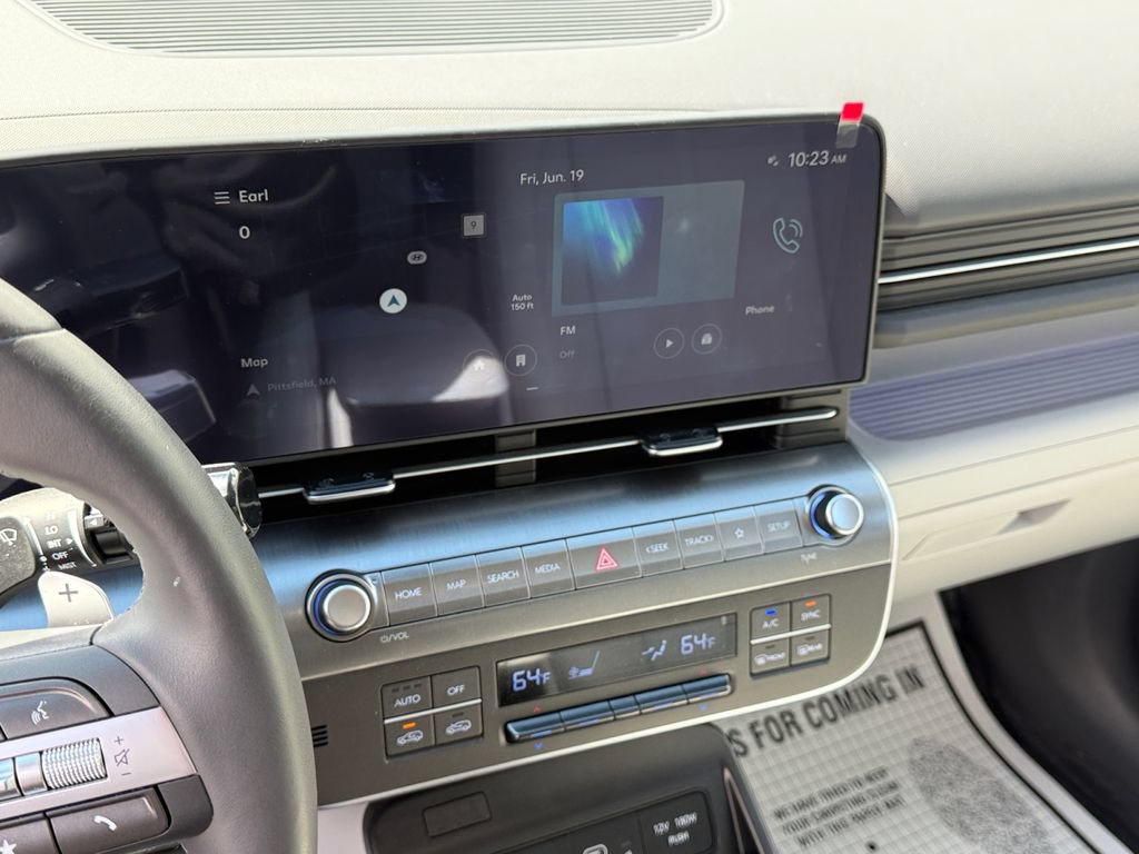 Used 2025 Hyundai Kona Limited AWD/4WD image 28