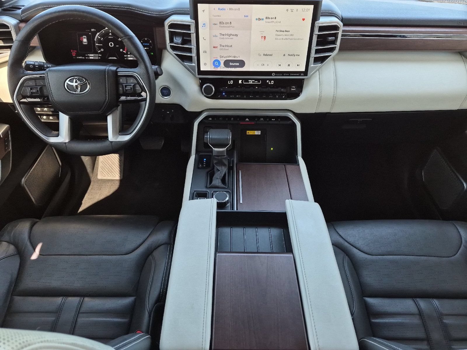 Used 2023 Toyota Sequoia Capstone AWD/4WD image 12