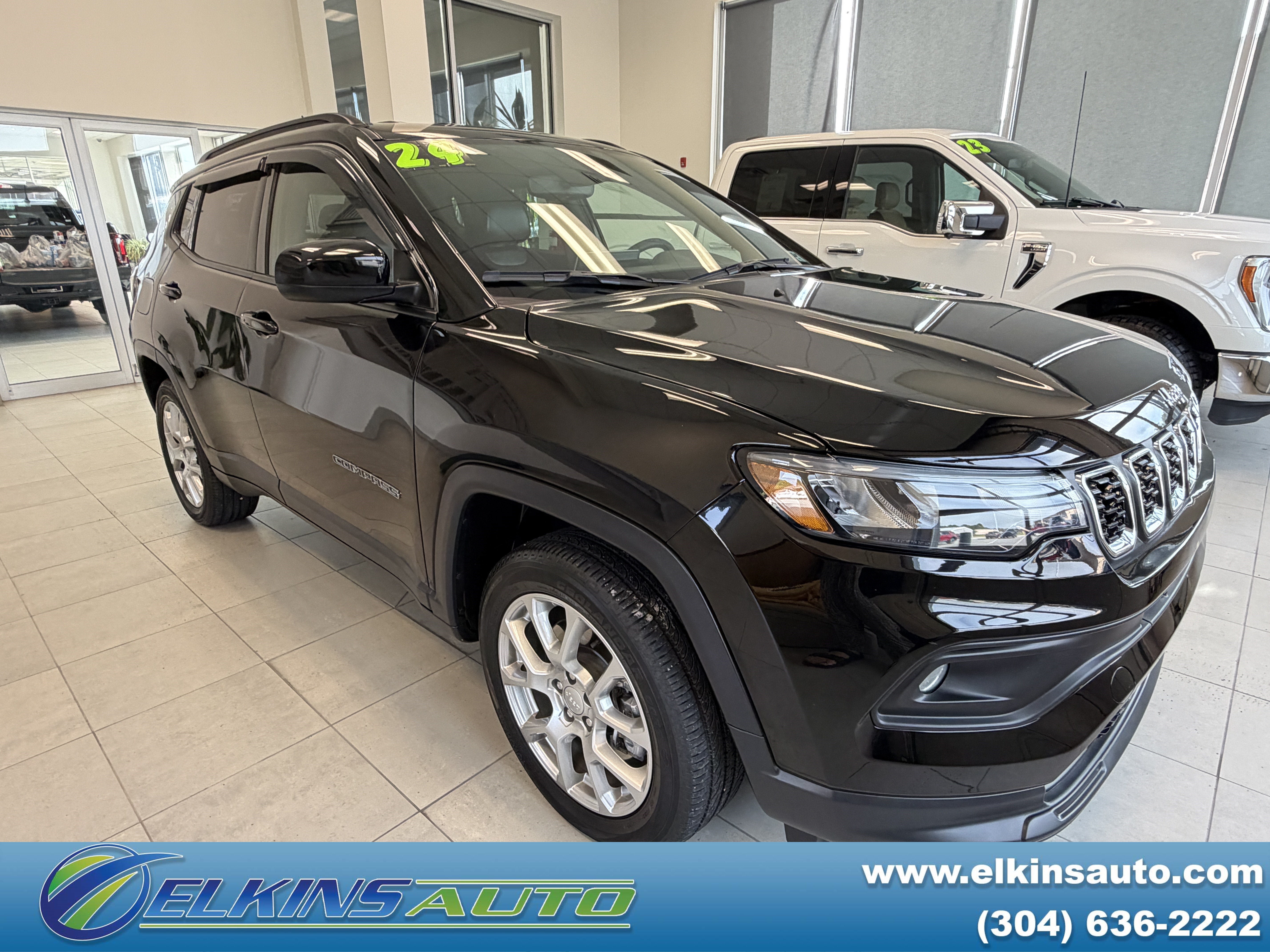 Used 2024 Jeep Compass Latitude