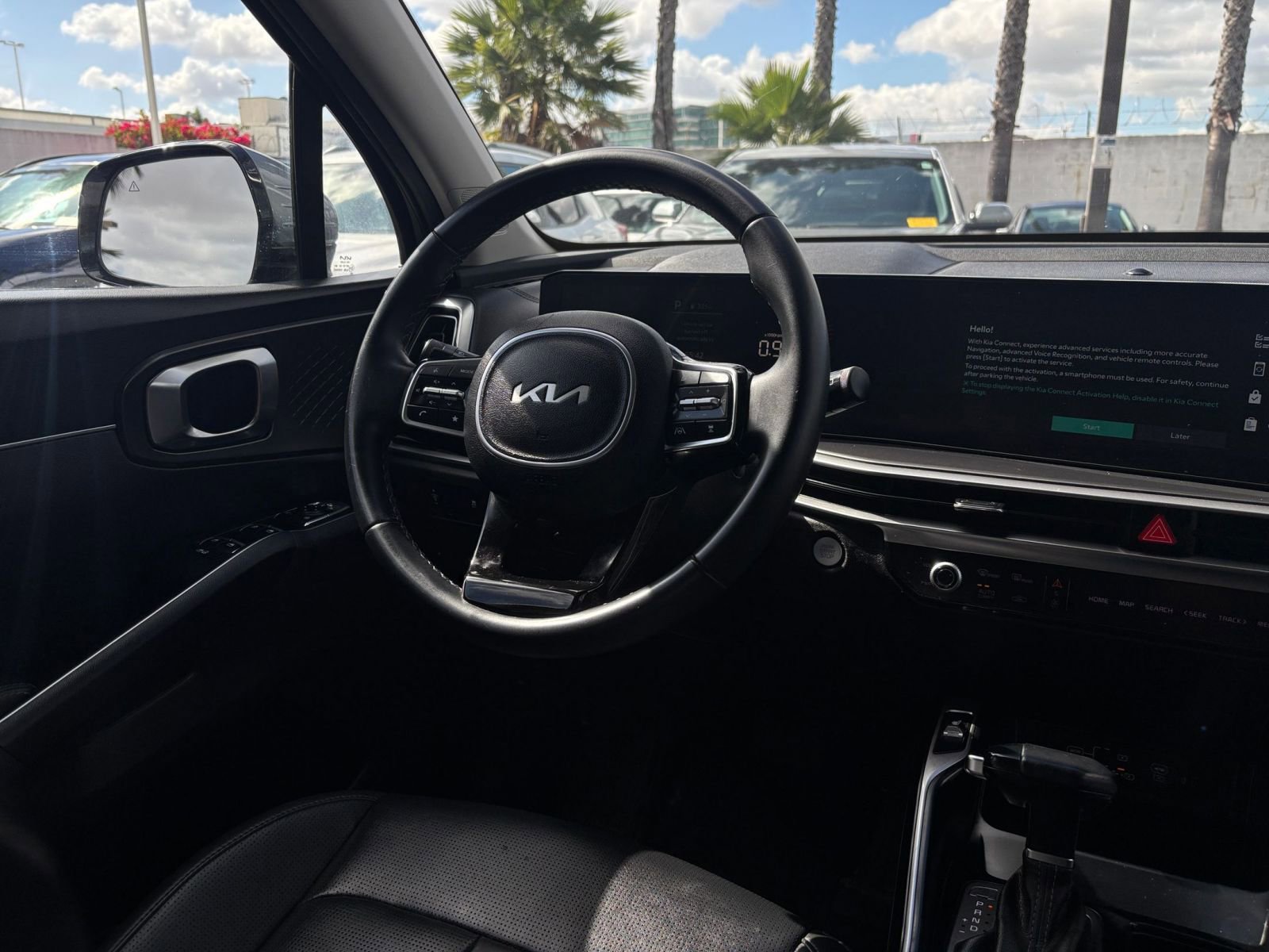 Used 2024 Kia Sorento S image 37