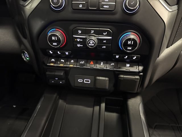 Used 2020 Chevrolet Silverado 1500 LTZ w/ LTZ Plus Package AWD/4WD image 24