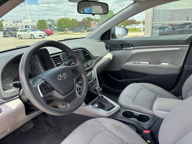 Used 2017 Hyundai Elantra SE w/ Cargo Package FWD image 10