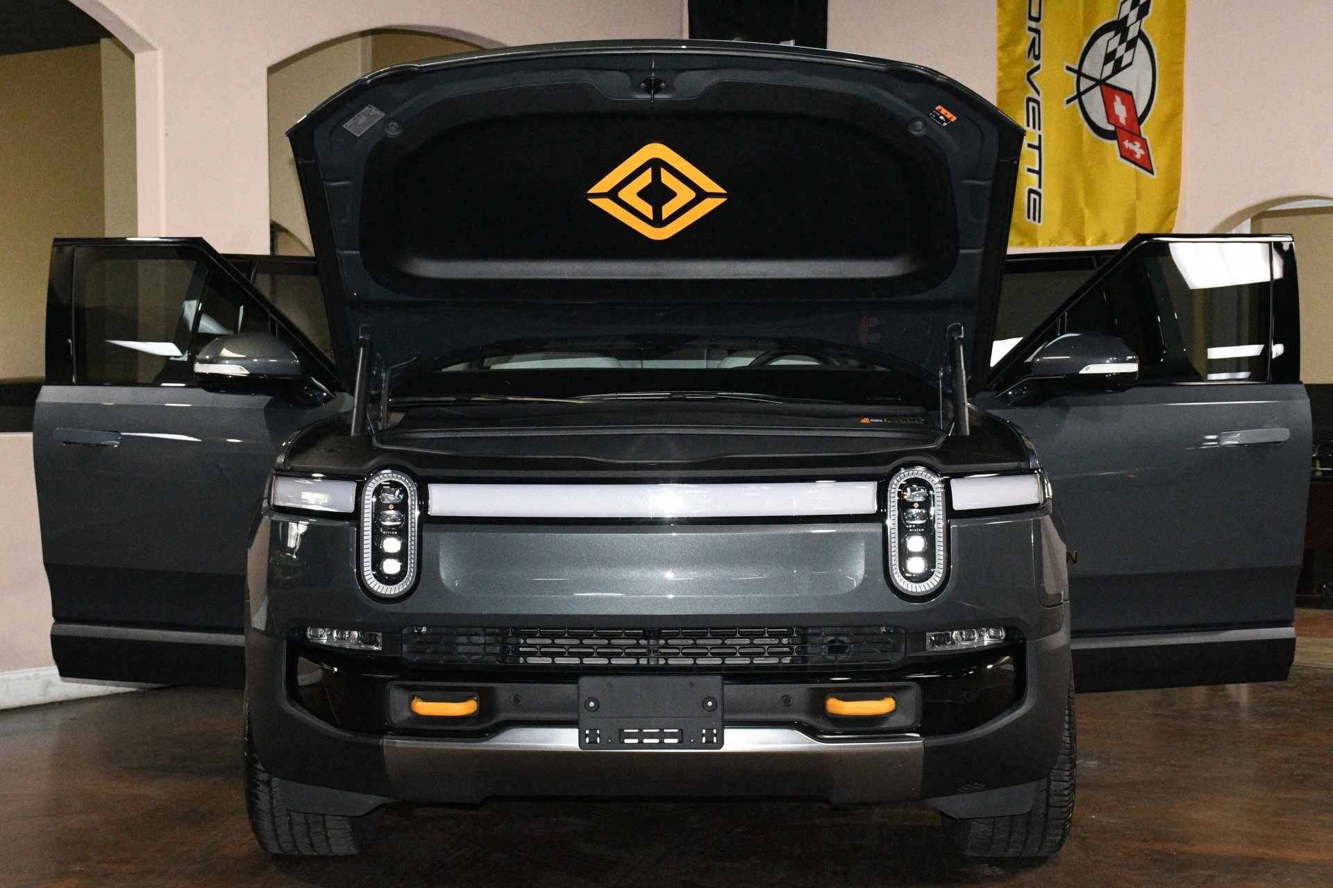 Used 2023 Rivian R1S Launch Edition Quad AWD/4WD image 87