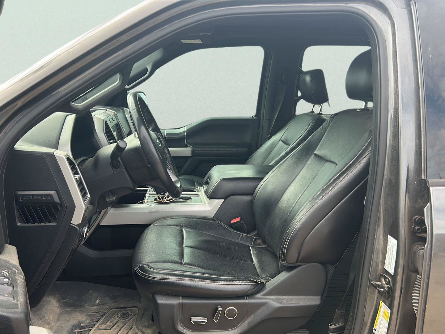 Used 2018 Ford F150 Lariat AWD/4WD image 8