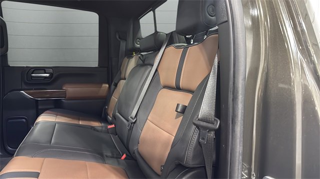 Used 2022 Chevrolet Silverado 3500 High Country w/ Safety Package II image 27