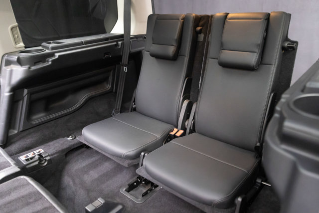 Used 2016 Land Rover LR4 HSE AWD/4WD image 51