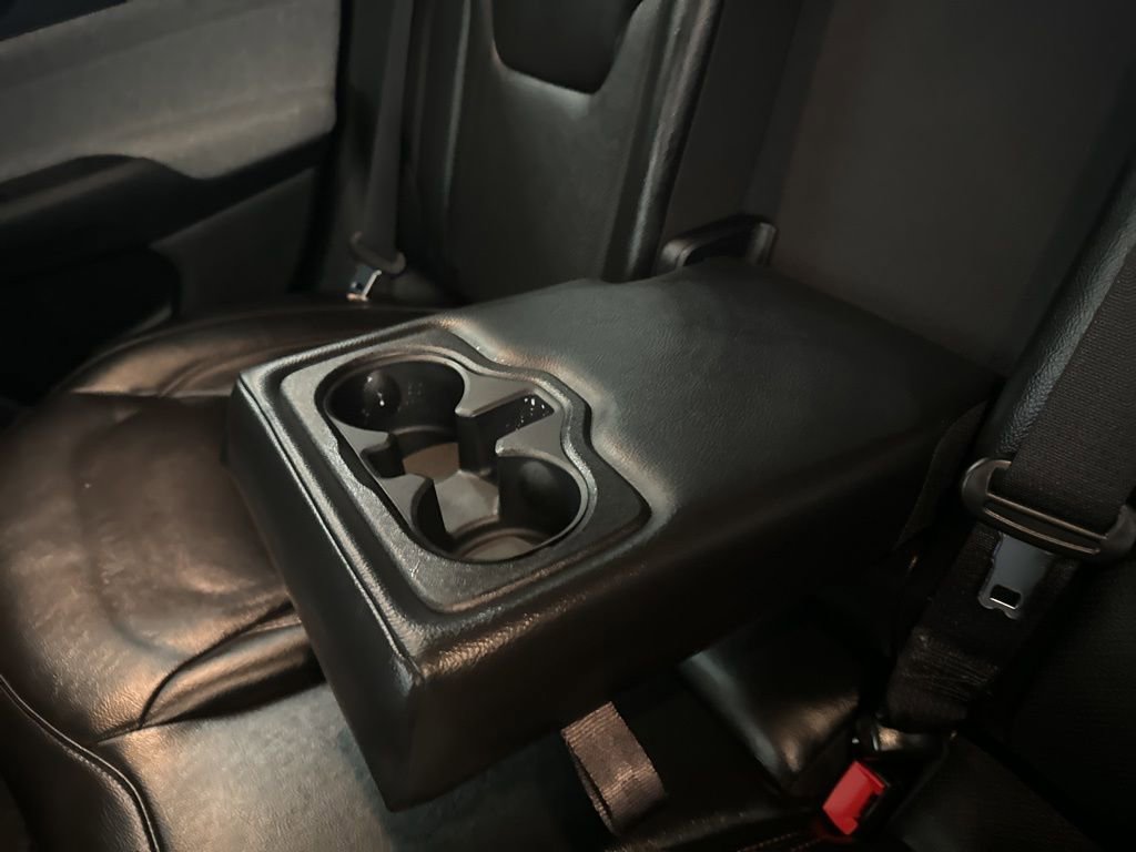 Used 2023 Jeep Compass Latitude image 22