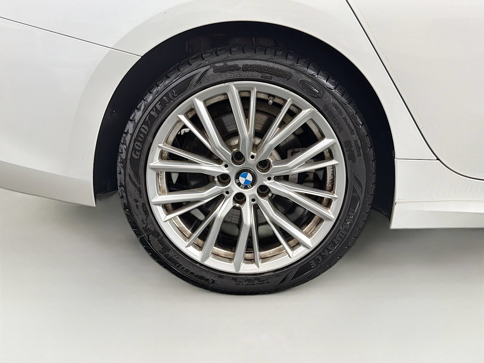 Used 2024 BMW 330i xDrive Sedan AWD/4WD image 34