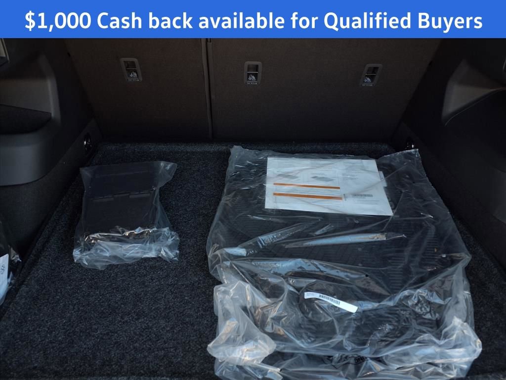 New 2026 Volkswagen Tiguan SE R-Line image 6