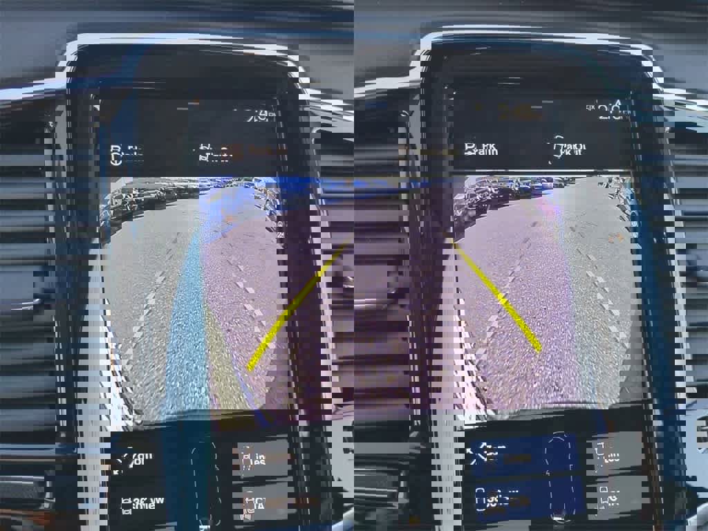 Used 2019 Volvo XC90 T8 Inscription w/ Luxury Package image 21