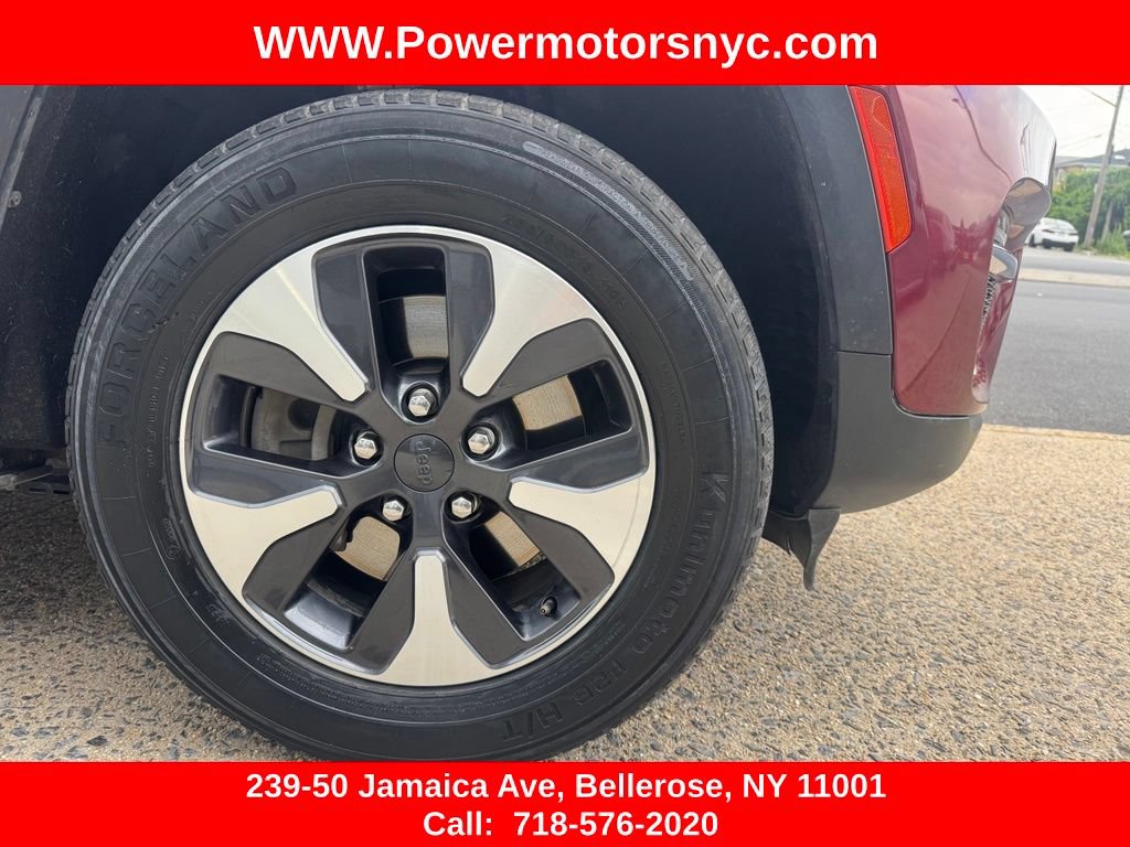 Used 2023 Jeep Grand Cherokee 4WD 4xe image 19