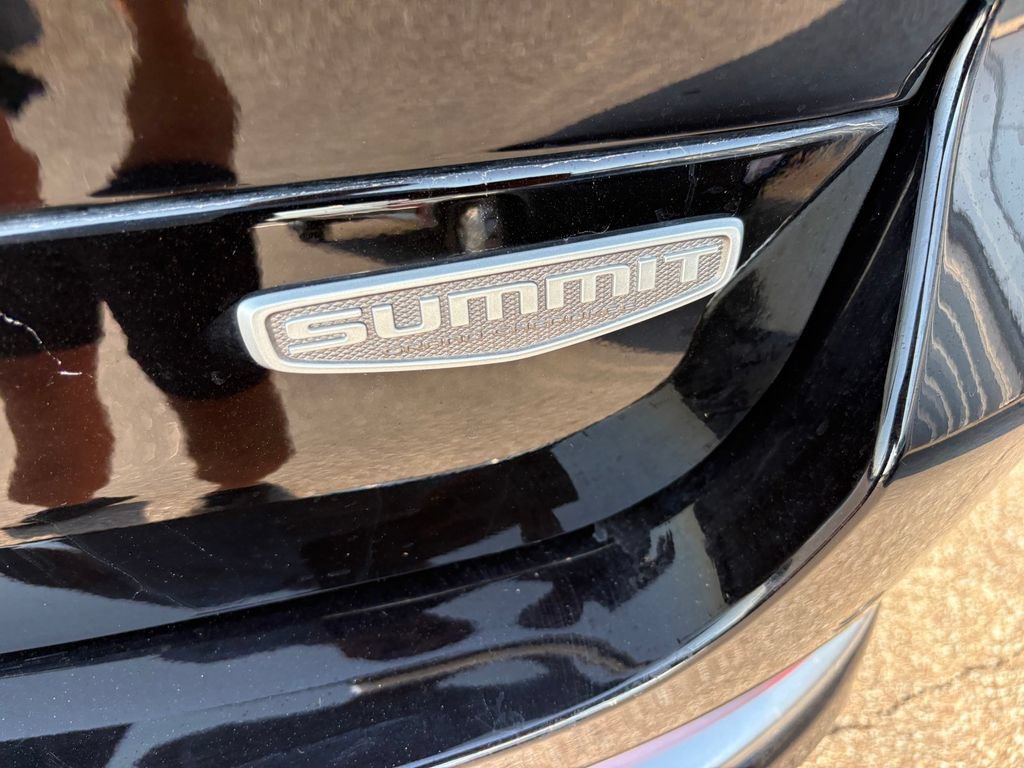 Used 2025 Jeep Grand Cherokee L Summit AWD/4WD image 25