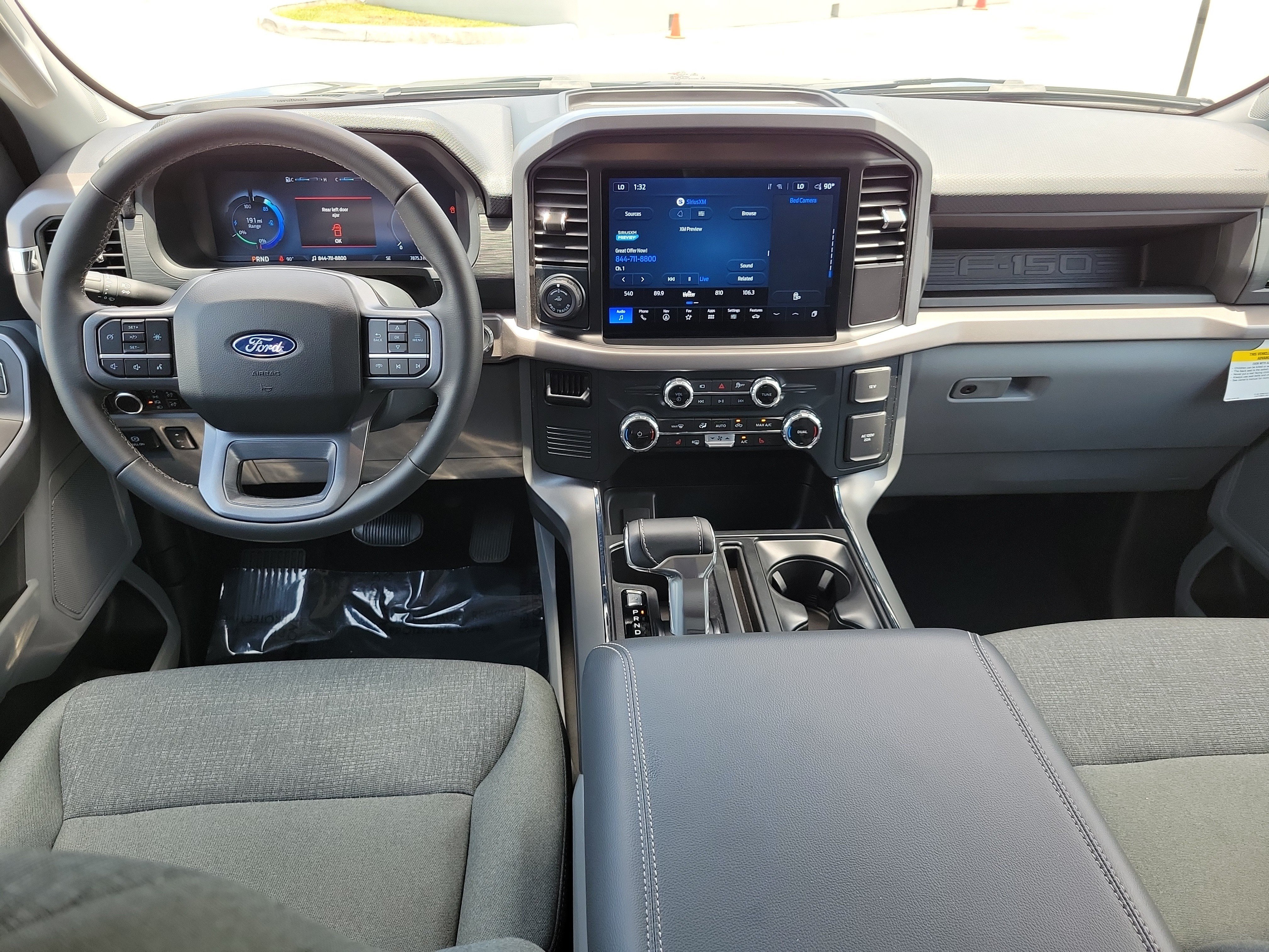 Used 2025 Ford F150 Lightning XLT AWD/4WD image 14