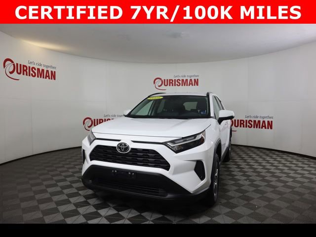 Used 2025 Toyota RAV4 XLE video 1
