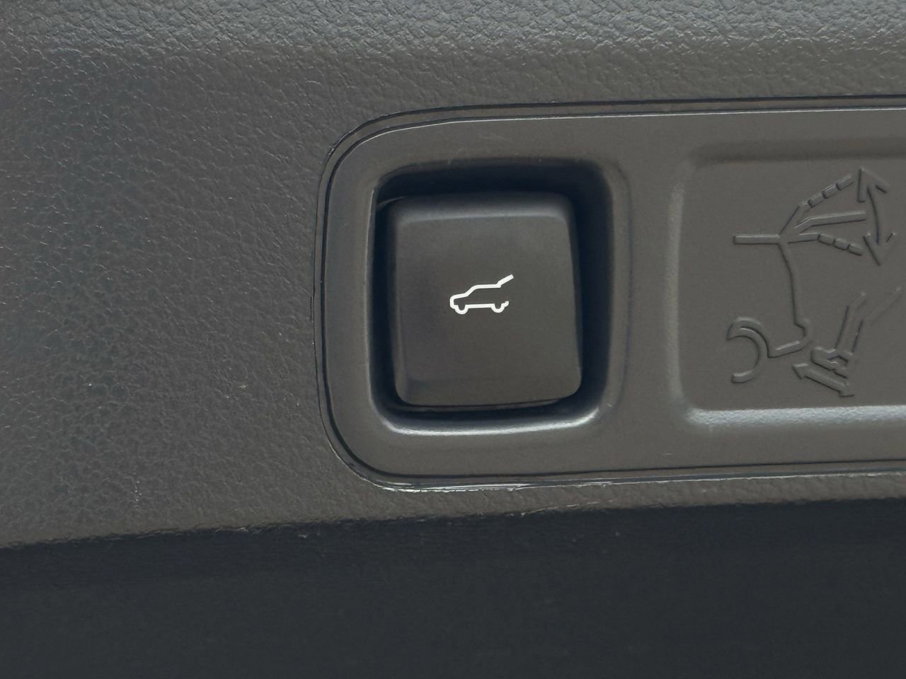 Used 2023 Ford Expedition Max Limited image 29