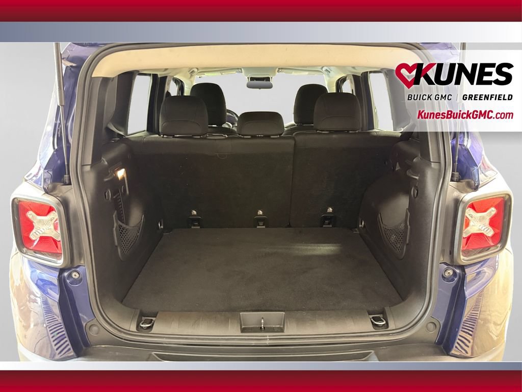 Used 2019 Jeep Renegade Altitude w/ Quick Order Package 2XM FWD image 36