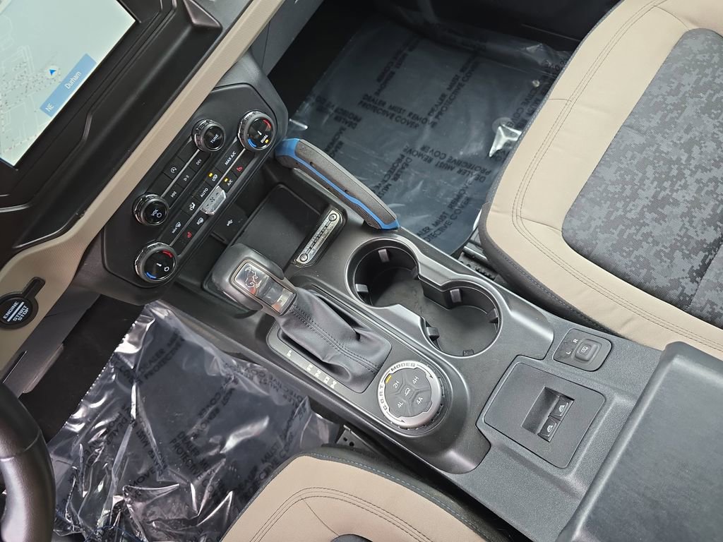 Used 2022 Ford Bronco Wildtrak image 21