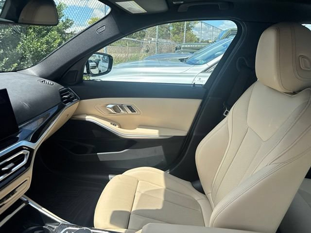 Used 2023 BMW 330e xDrive w/ Premium Package AWD/4WD image 22