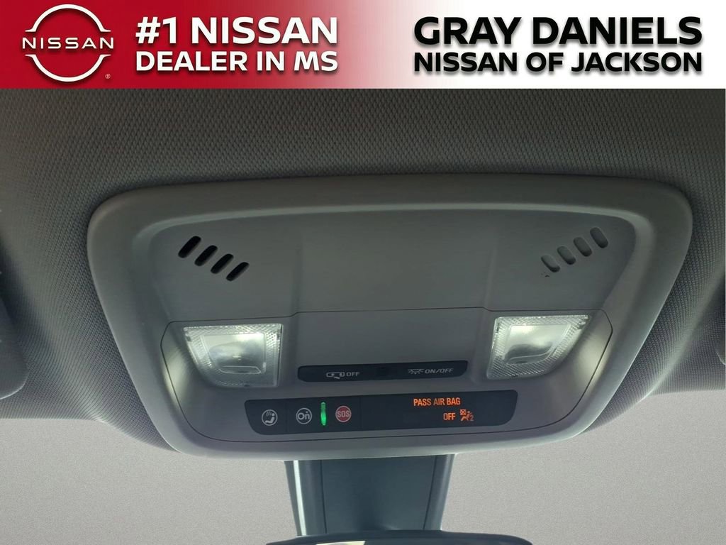 Used 2022 Chevrolet Malibu LT FWD image 21
