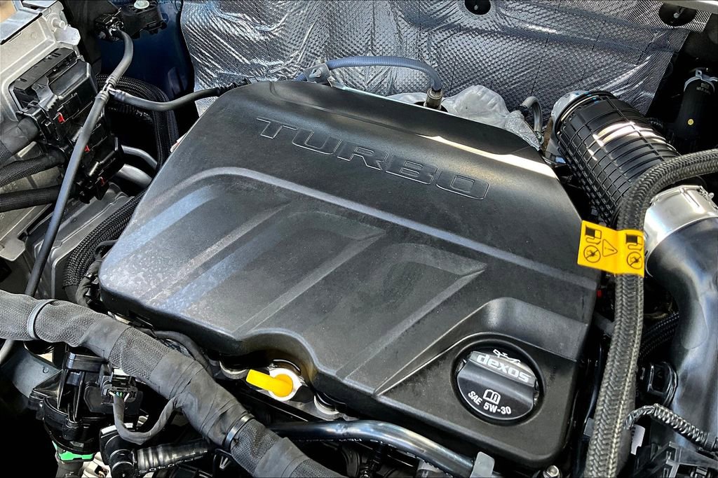 Used 2024 Chevrolet Trax LT w/ Driver Confidence Package image 35