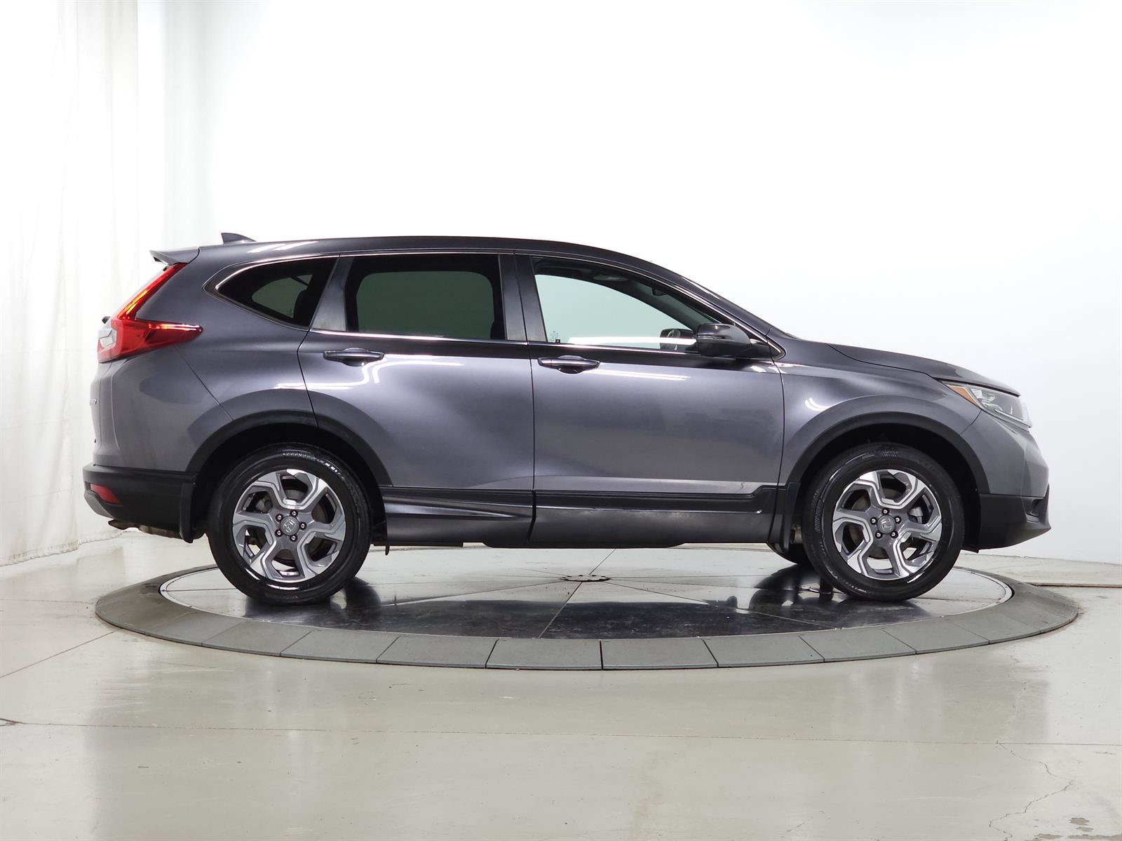 Used 2017 Honda CR-V EX image 10