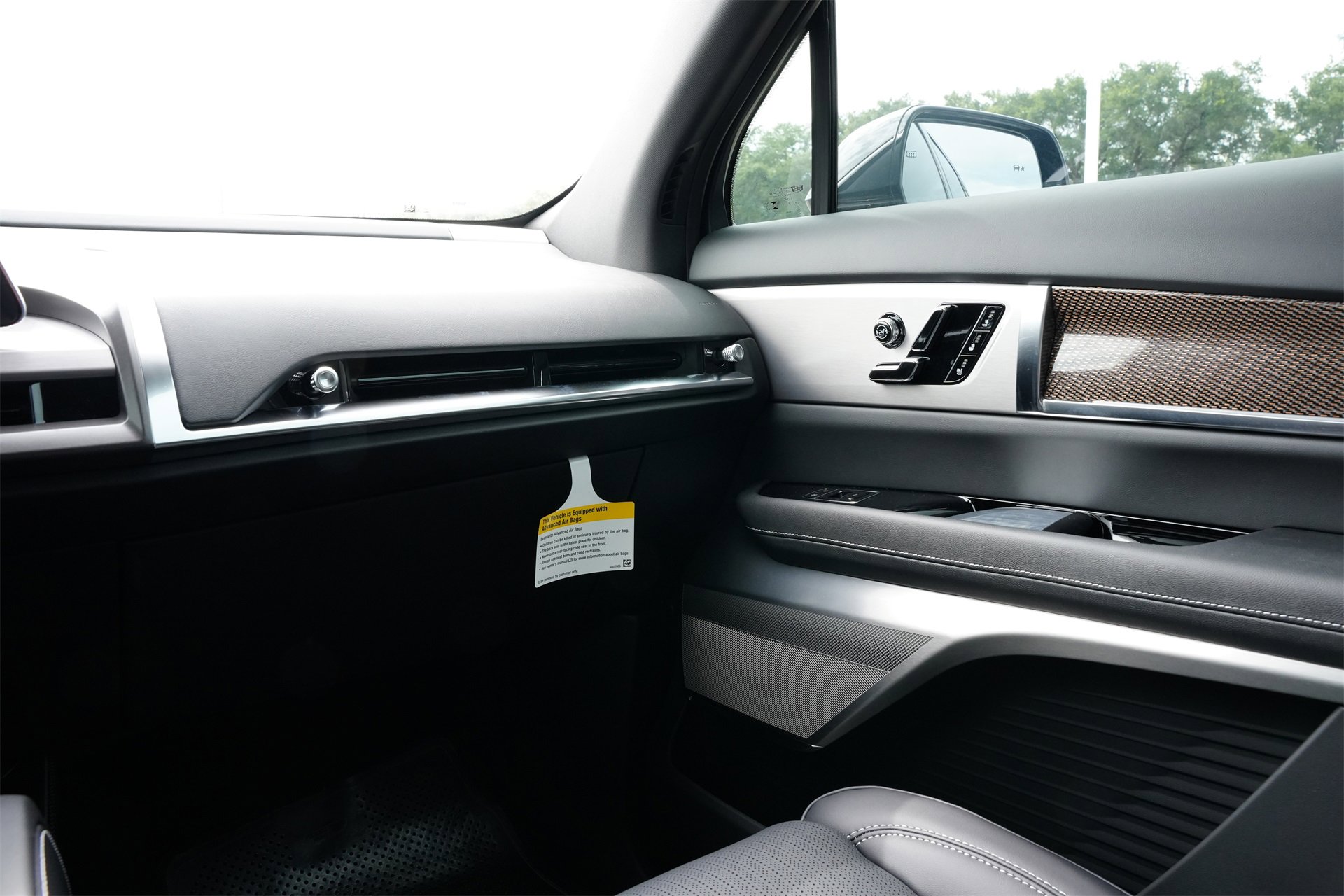 New 2026 Cadillac Vistiq Luxury image 8