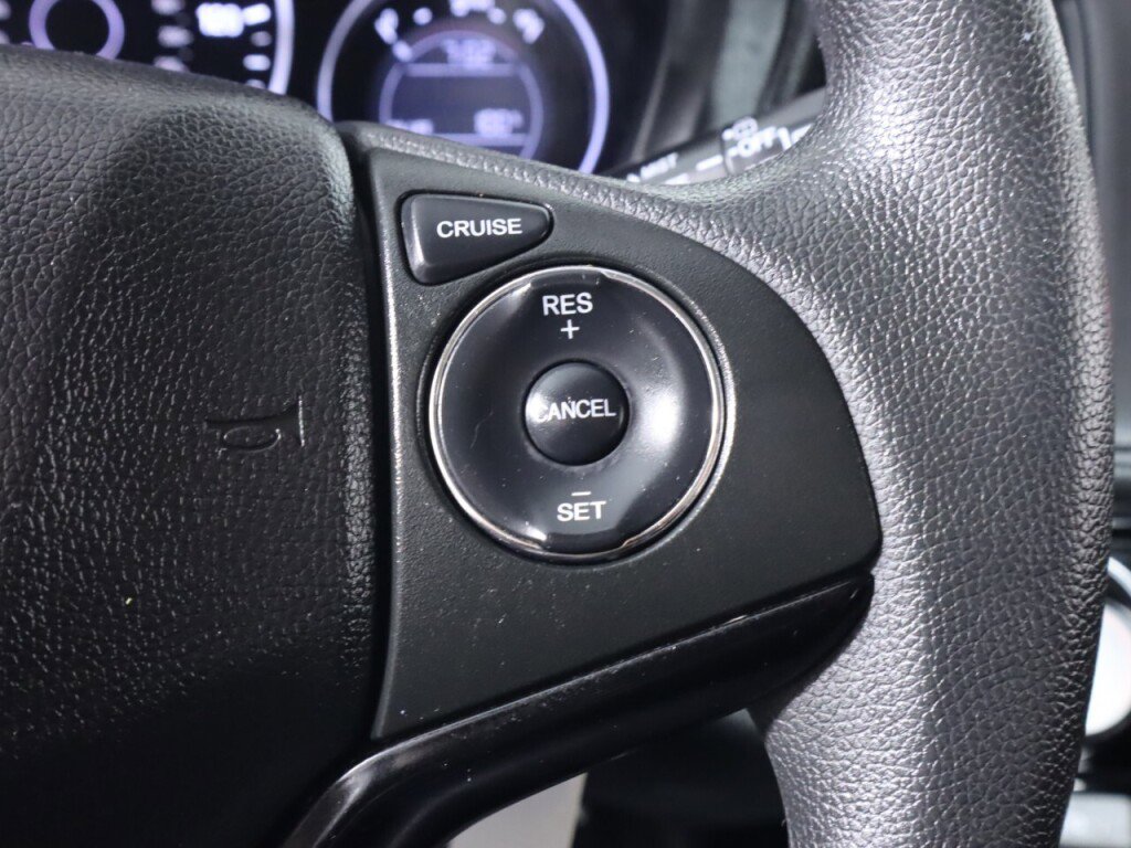Used 2017 Honda HR-V LX image 13
