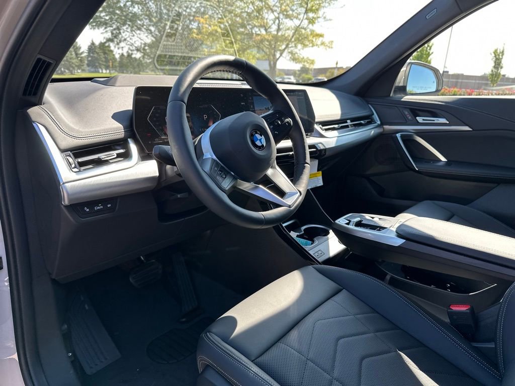 New 2026 BMW X1 xDrive28i w/ Technology Package AWD/4WD image 17