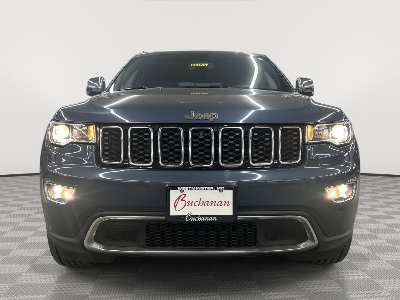 Used 2020 Jeep Grand Cherokee Limited image 2