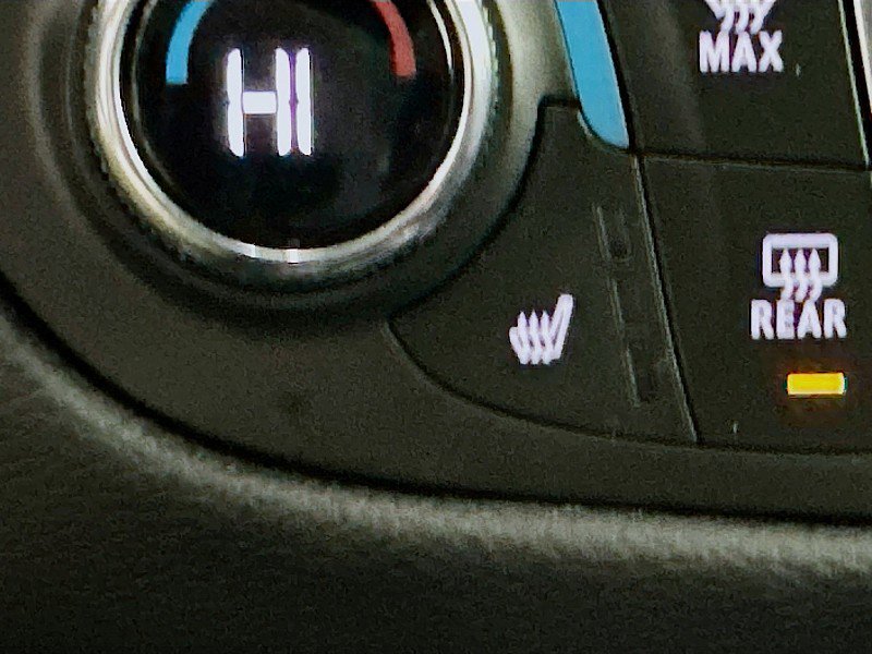 Used 2023 Chevrolet Equinox RS w/ RS Leather Package image 23