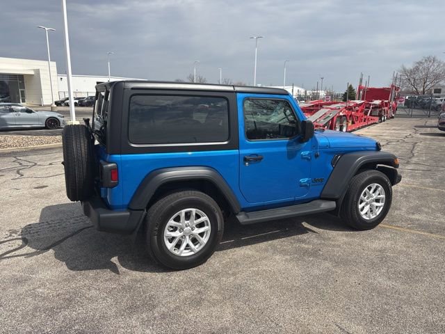 Used 2023 Jeep Wrangler Sport S image 4