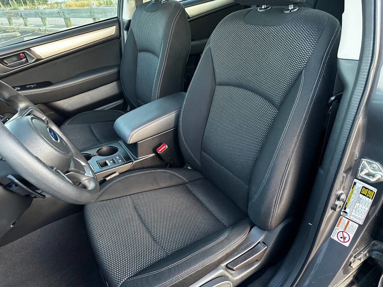 Used 2019 Subaru Outback 2.5i image 12