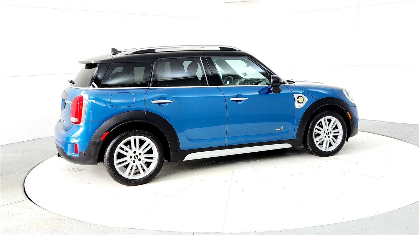 Used 2019 MINI Cooper Countryman SE w/ Premium Package AWD/4WD image 6