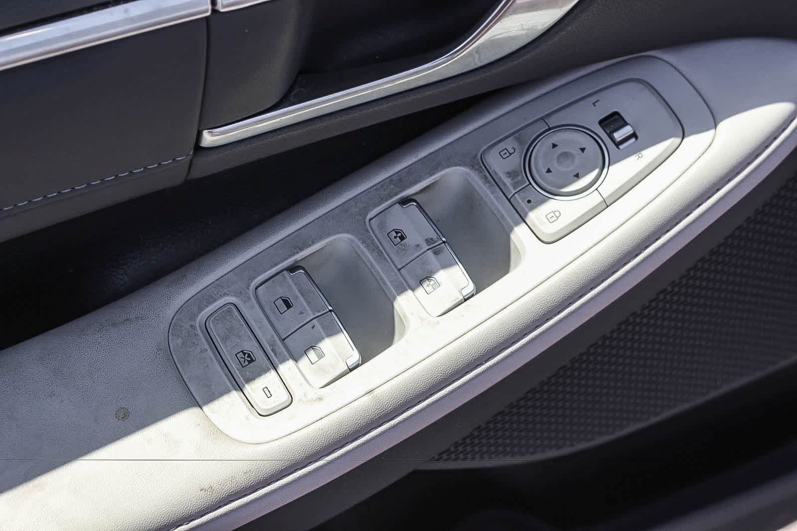 Certified 2023 Hyundai Sonata Limited FWD image 26