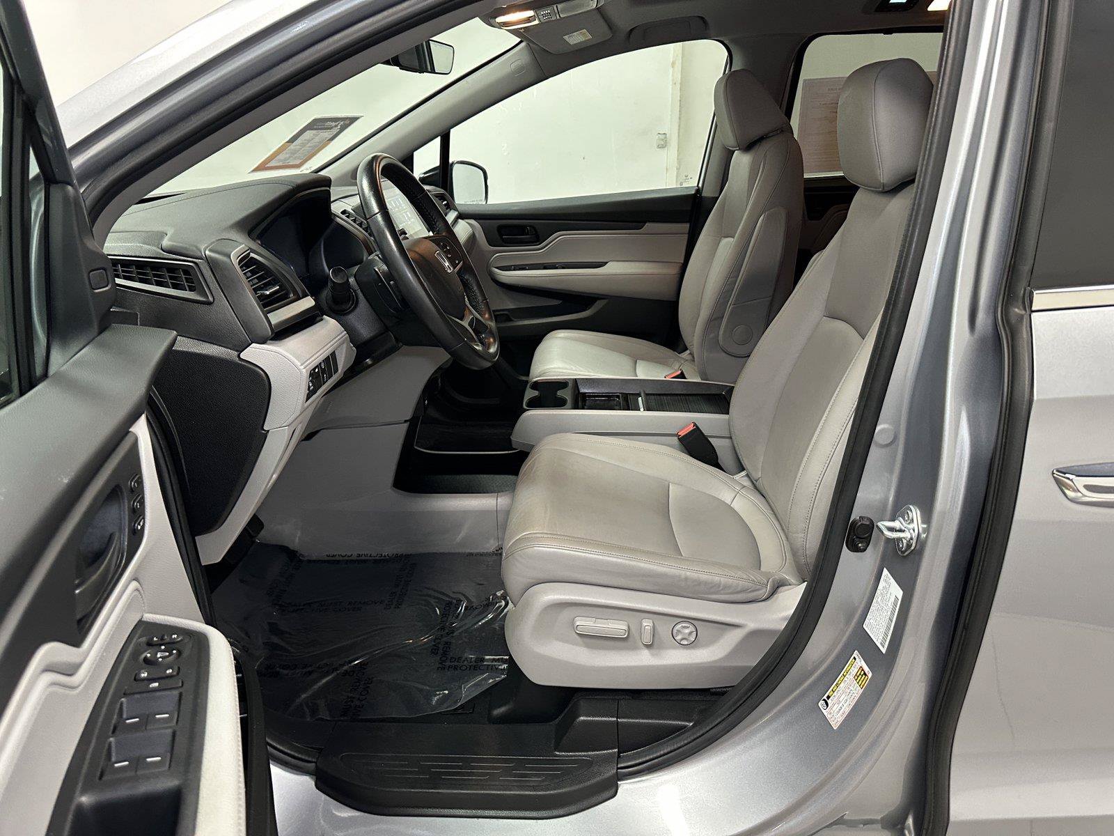 Used 2024 Honda Odyssey EX-L image 22