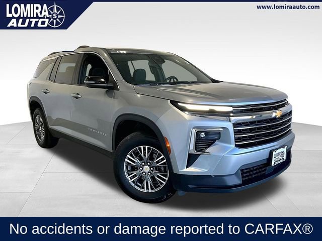 Used 2025 Chevrolet Traverse LT