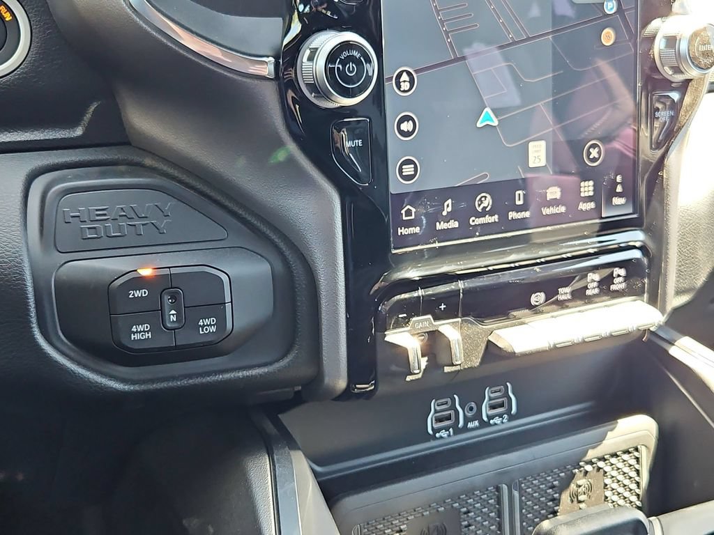 New 2026 RAM 2500 Laramie AWD/4WD image 25