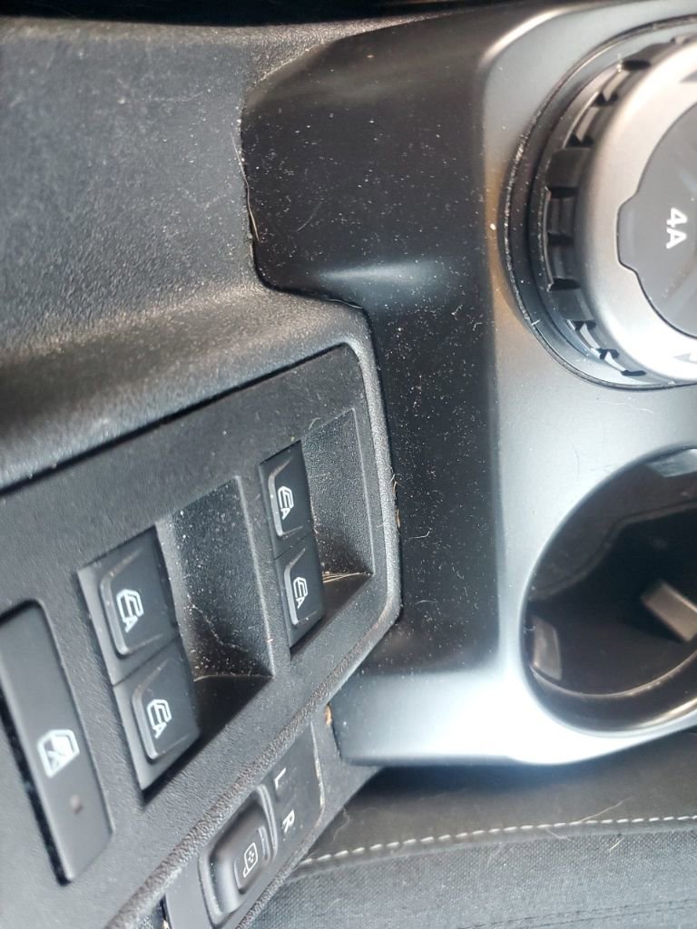 Used 2025 Ford Bronco Heritage Edition image 11