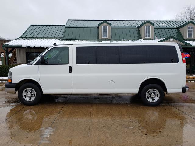 Used 2016 Chevrolet Express 3500 LT w/ LT Preferred Equipment Group RWD image 2
