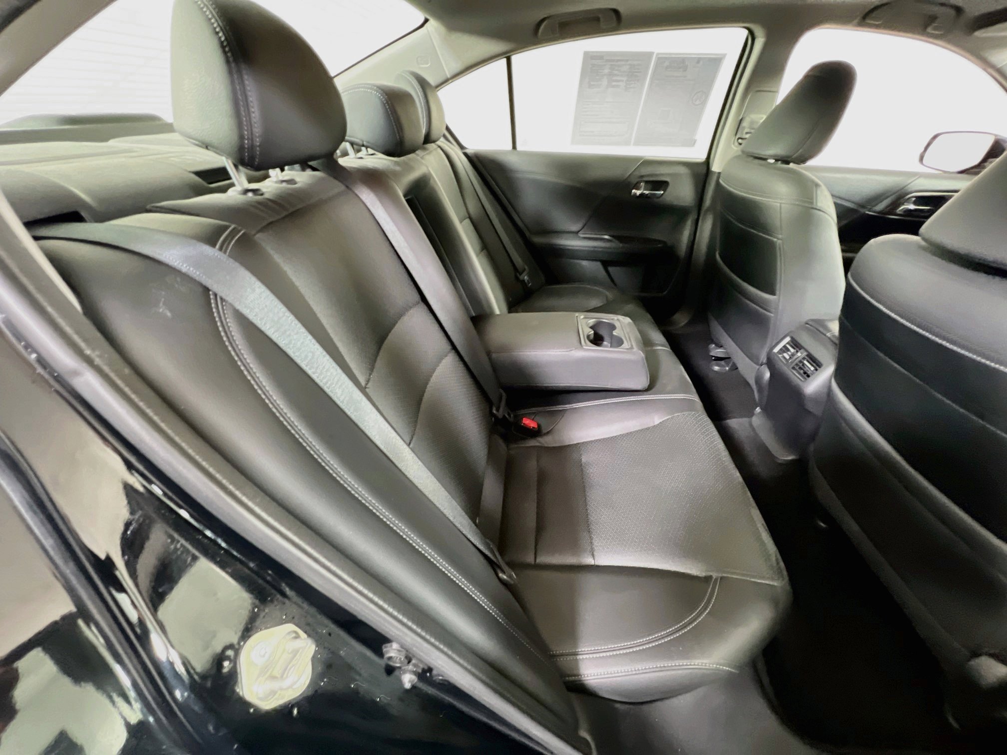Used 2017 Honda Accord EX-L image 26