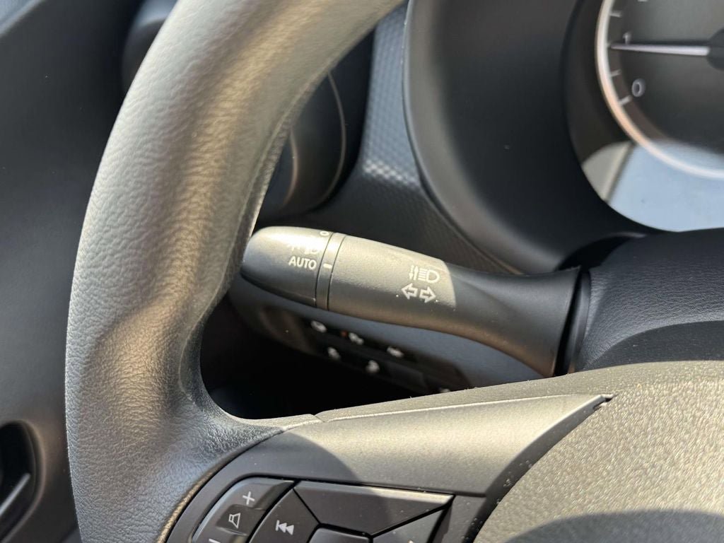 Used 2025 Nissan Kicks Play S FWD image 20