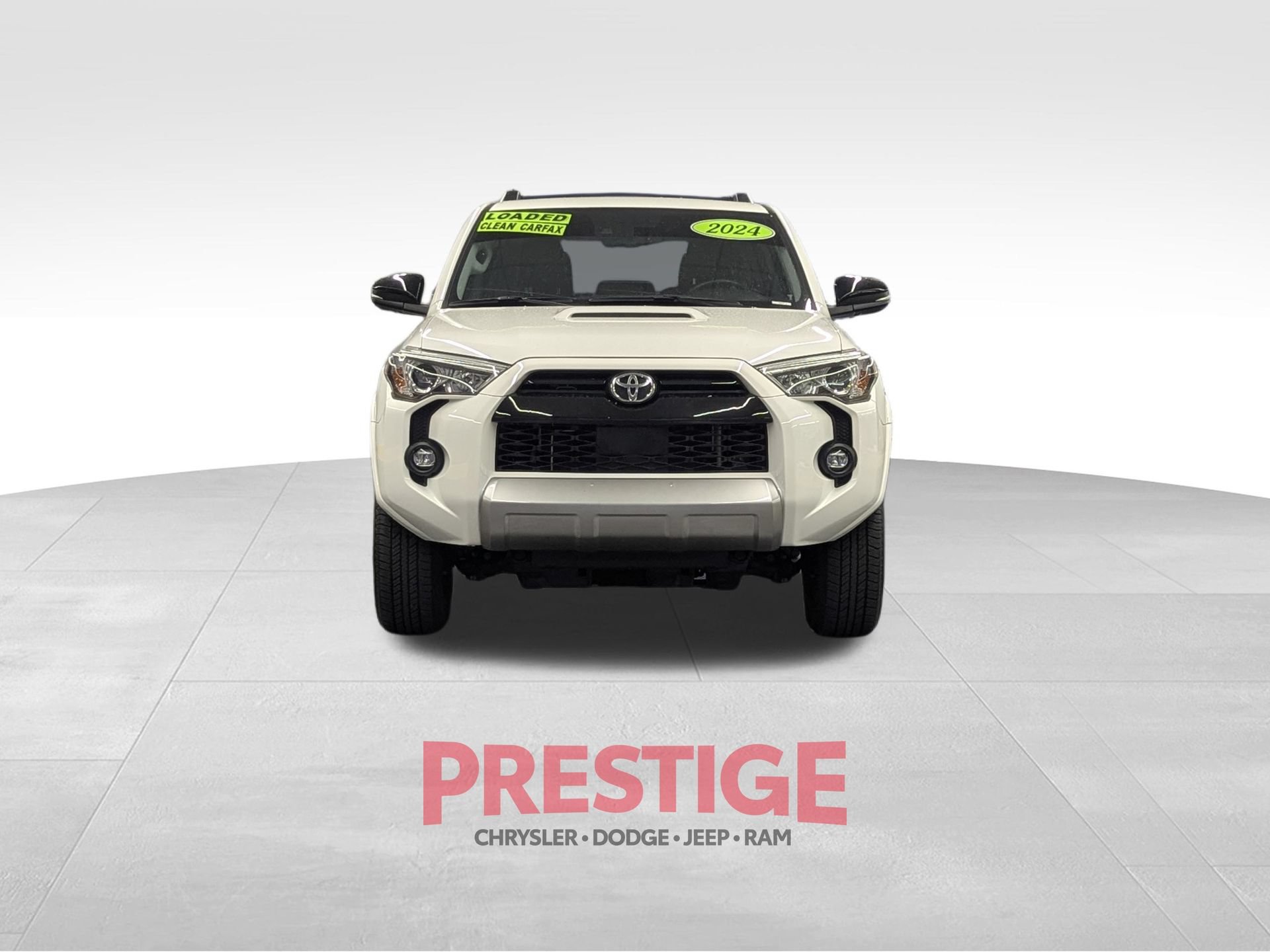 Used 2024 Toyota 4Runner TRD Off-Road Premium w/ Moonroof Package AWD/4WD image 3