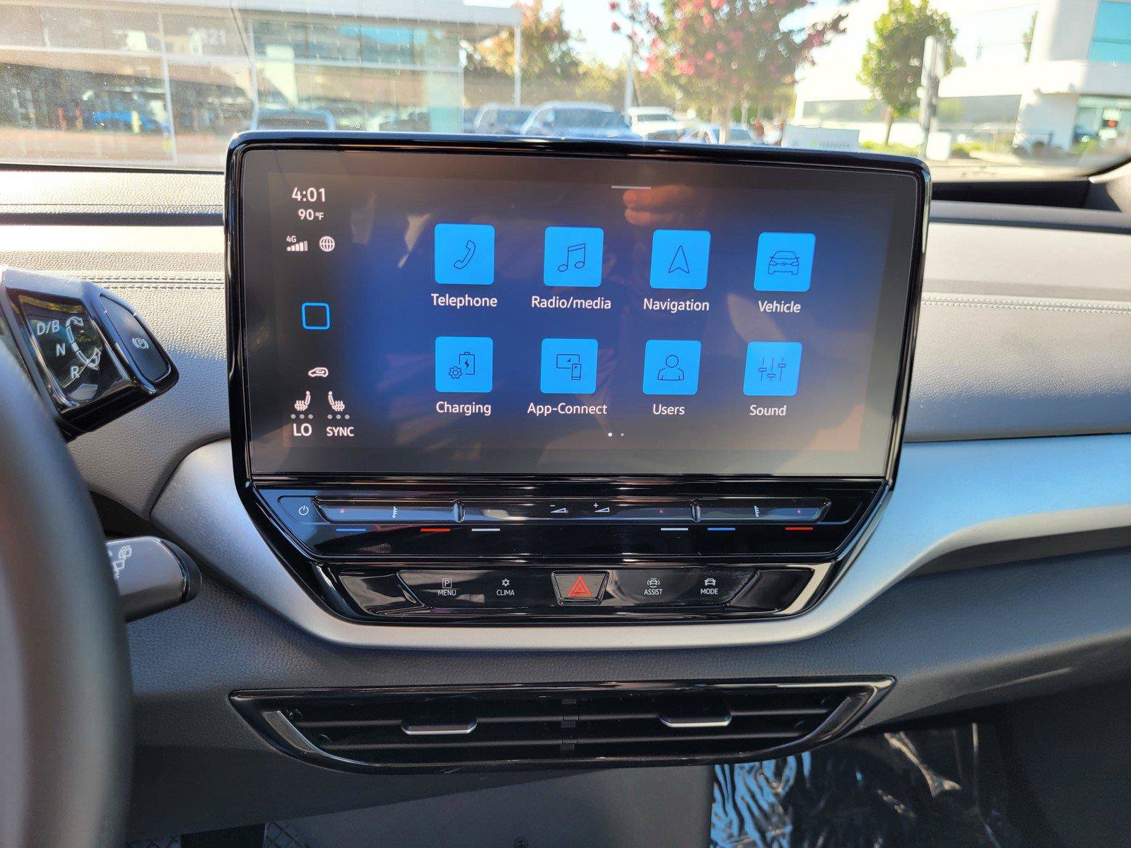Certified 2023 Volkswagen ID.4 Pro AWD/4WD image 27