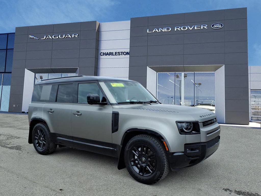 Certified 2025 Land Rover Defender 110 X-Dynamic SE image 7