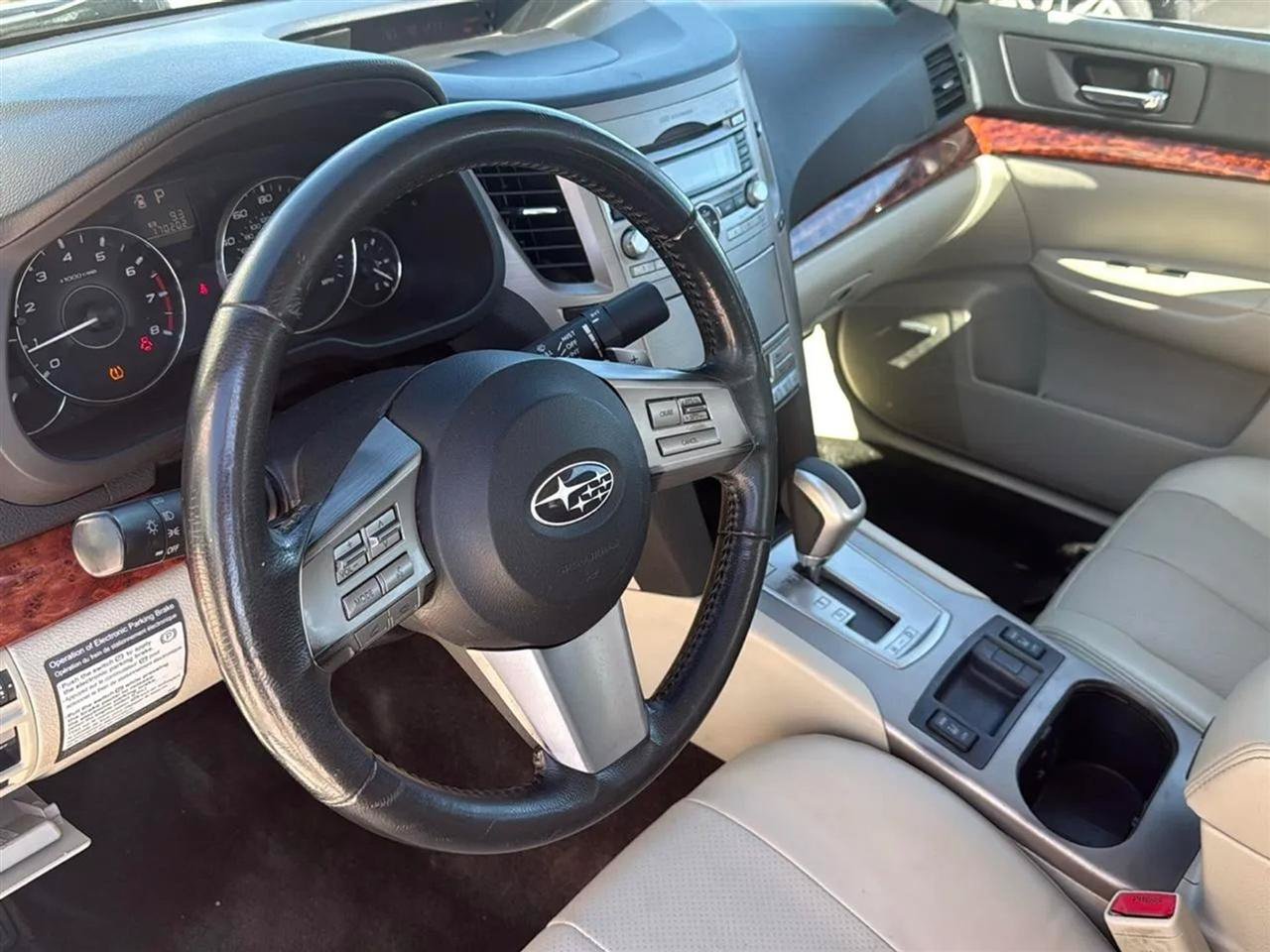 Used 2011 Subaru Legacy 2.5i Limited AWD/4WD image 33
